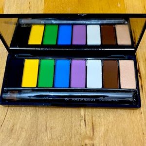 MAKEUP FOREVER - Technicolor Palette